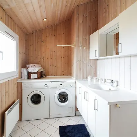 Asta - 85m From The Sea By Interhome Hjørring