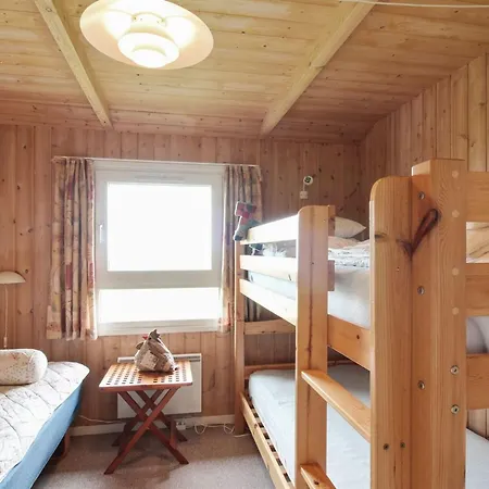 Asta - 85m From The Sea By Interhome *