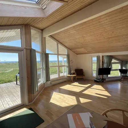Asta - 85m From The Sea By Interhome *